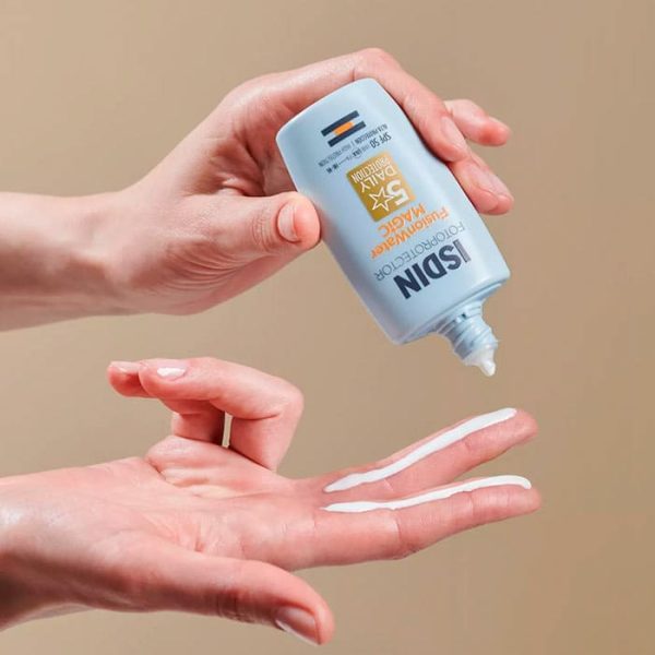 Isdin - Fotoprotector Fusion Water Magic Spf50 50Ml